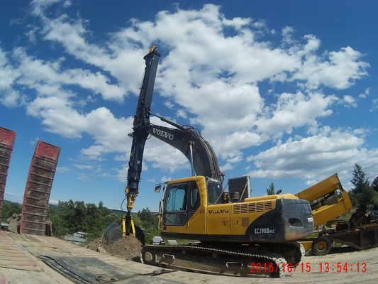 KM150 Clamshell Teleskop-Langarm-Bohrbagger 3.6t Hydraulikzylinder